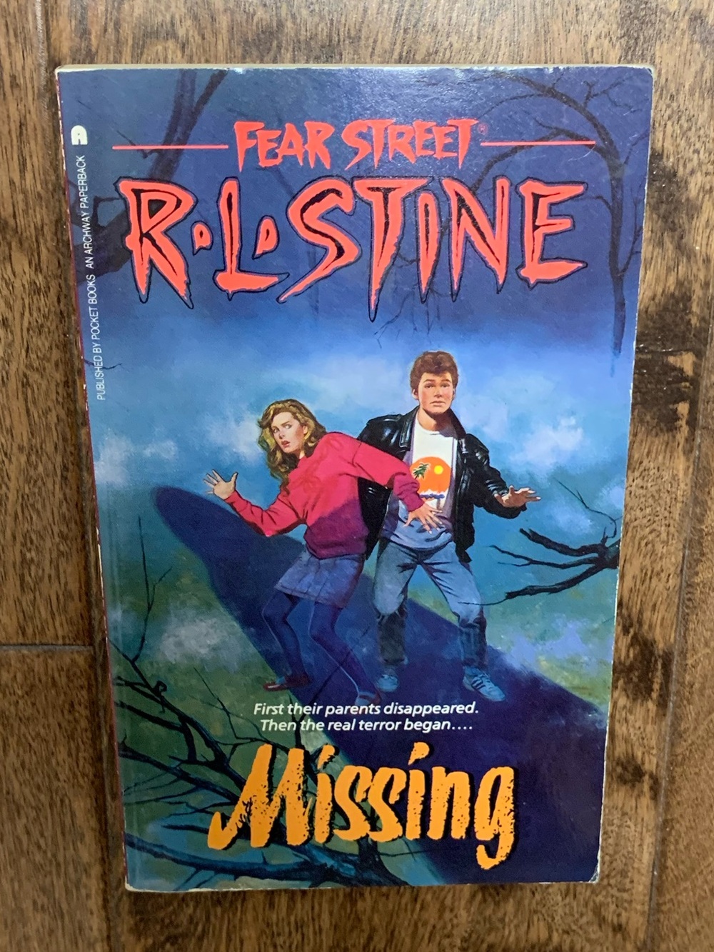 Vtg 1990 Fear Street Missing #4 R.L. Stine Book Archway Paperback